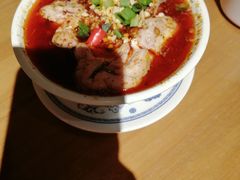 -炉小二铜锅牛蛙•川湘菜(三里屯店)