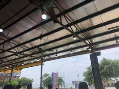 -红月湾海鲜饭店•沙滩海景(双月湾店)