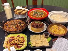 -鱼头泡饭·湖北菜·非物质文化遗产(岳家嘴总店)