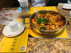 -黄记煌三汁焖锅(金凤万达广场店)