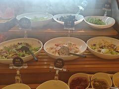 -牛YO寿喜烧·铁板烧和牛火锅自助(市府恒隆店)