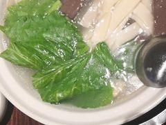 -龙泉人椰子鸡·糟粕醋·地标海南菜(龙昆南店)