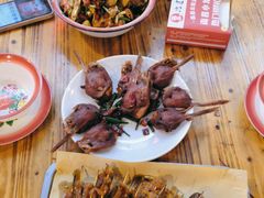 -冶建镜子·老南昌大排档·江西虾王(总店)