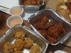 -必胜客(证大大拇指店)