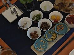 -中茵皇冠假日酒店·棕榈岛湖畔餐厅