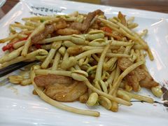 爆炒花生芽-鸽云轩(望牛墩店)