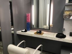 -AKOZO Beauty Salon