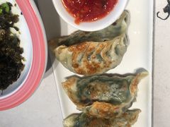-粤港湾砂锅粥·宵夜(宝龙店)