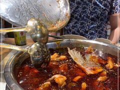 -肖肖酸萝卜鱼火锅(总店)
