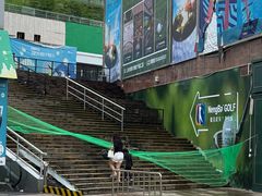 -证大大拇指广场(芳甸路店)