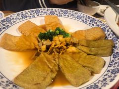 -花溪雨·森林餐厅(石基店)