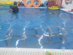 -熊小米专业儿童游泳馆