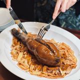 福州酒店中餐厅的天花板？