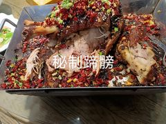 -钟掌勺忘不了地道湘菜(新天地假日广场店)