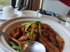 -荣誉海鲜酒楼(海湾店)
