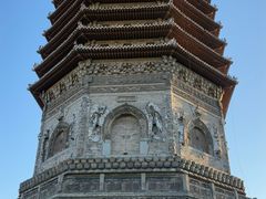 -玲珑塔公园