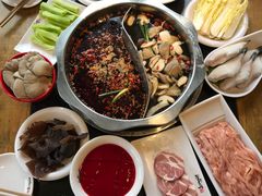 -纸盐河码头火锅(十八梯店)