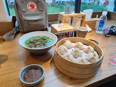 -馋三尺蟹粉小笼(人民广场店)