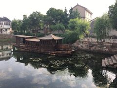 -丝绸小镇荻港古村