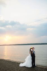 -雪中彩影婚纱摄影·微光艺术中心