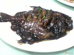 红烧鲳鱼-春餐厅