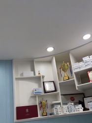 -蕾特恩专业祛痘·皮肤管理