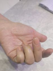 -爱空间美睫健康美甲