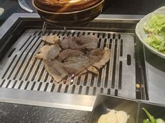 -臻牛烤肉