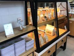 面包甜点陈列柜-爸爸糖吐司面包(南京奥体店)