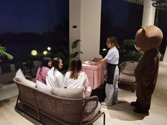 -华凌山庄·隐湖栖