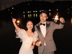 -经典婚纱摄影美学馆·私人定制