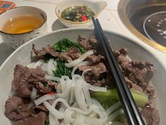 -牛人日志·鲜牛肉骨汤火锅(万科里瑧店)