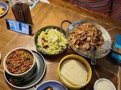 -雀舞云南菜(天津天河城购物中心店)