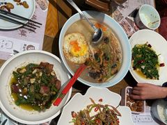 -黄泥岗·地道湖北菜(奥特莱斯店)