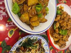 -闯关东东北农家菜(崂山石老人店)