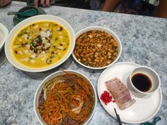-聚丰园•湖鲜餐厅(阿红私房菜梅石路店)