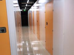 -安东易迷你自助仓储寄存仓库(草桥店)