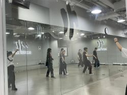 -HI dance 舞室