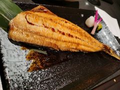 -铭牛烧肉·和牛海鲜自助(高新月牙湖店)