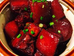 招牌红烧肉-芳满庭·江浙小馆(1912店)