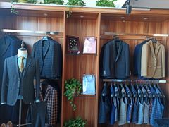 -宇翔服饰(双井桥东首城国际店)