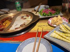-房子红了鱼豆花重庆老火锅(广厦学院店)