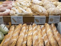 -BROAD面包路·欧式面包(龙湖时代C馆店)