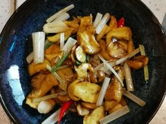 -半山腰·云南菜(侨福芳草地店)