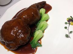 八宝葫芦鸭-屋里厢上海菜馆