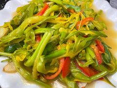 炒黄花菜-海韵人家.海景花园经典云南菜(双廊店)