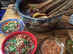 -四小区火锅·巷子里的重庆火锅(花照壁店)