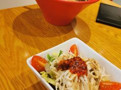 棒棒鸡丝色拉-一風堂拉面(港汇恒隆店)