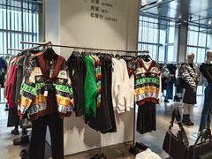 -URBAN REVIVO(深圳华润万象天地店)