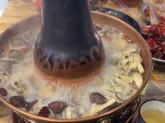 -阿郎龙虾烧烤海鲜馆(苏河融景店)